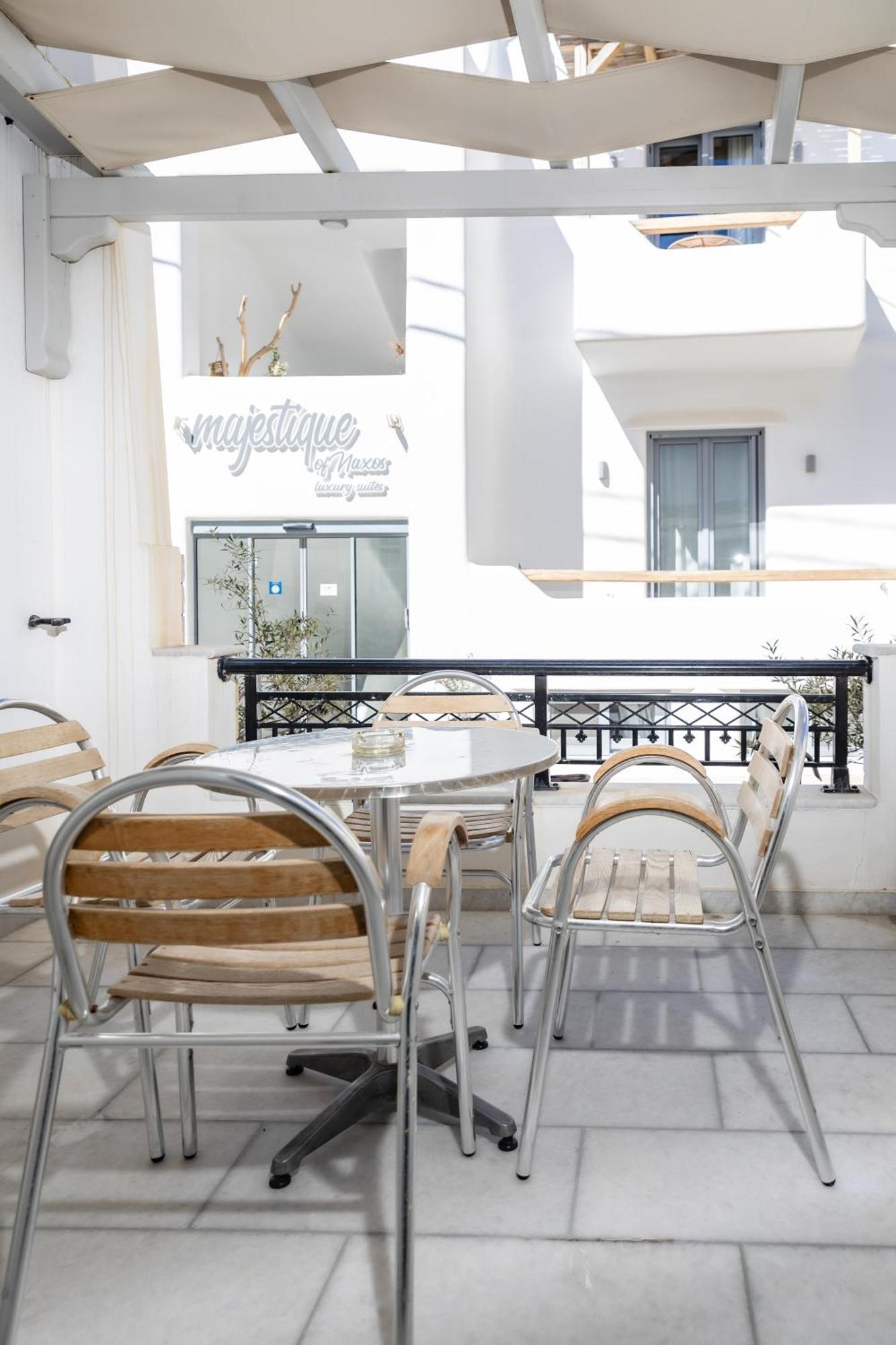 Depis Studios & Apartments Naxos City Eksteriør billede