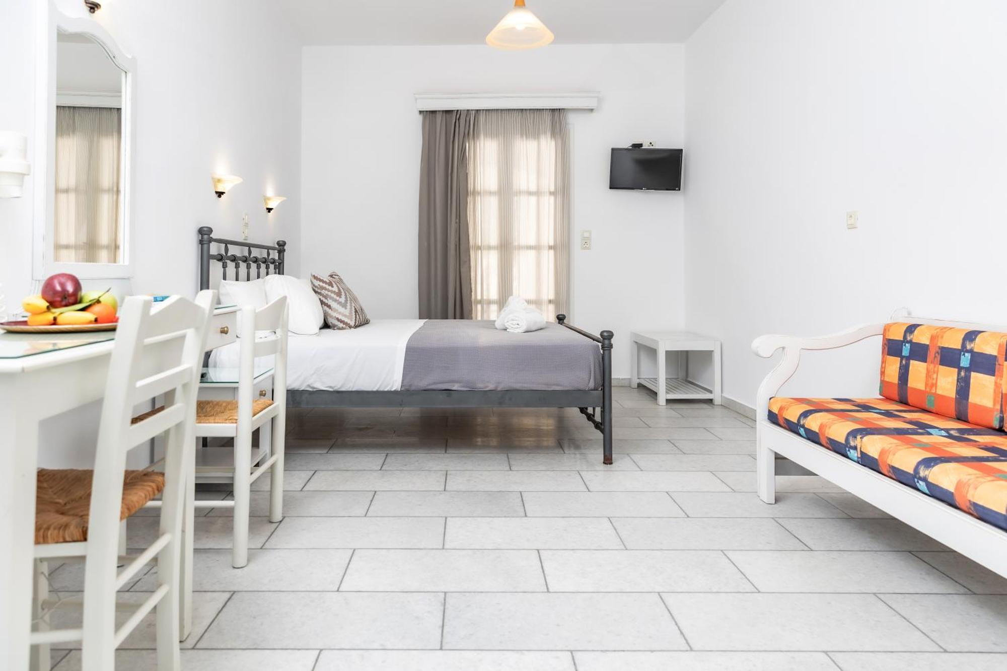 Depis Studios & Apartments Naxos City Eksteriør billede