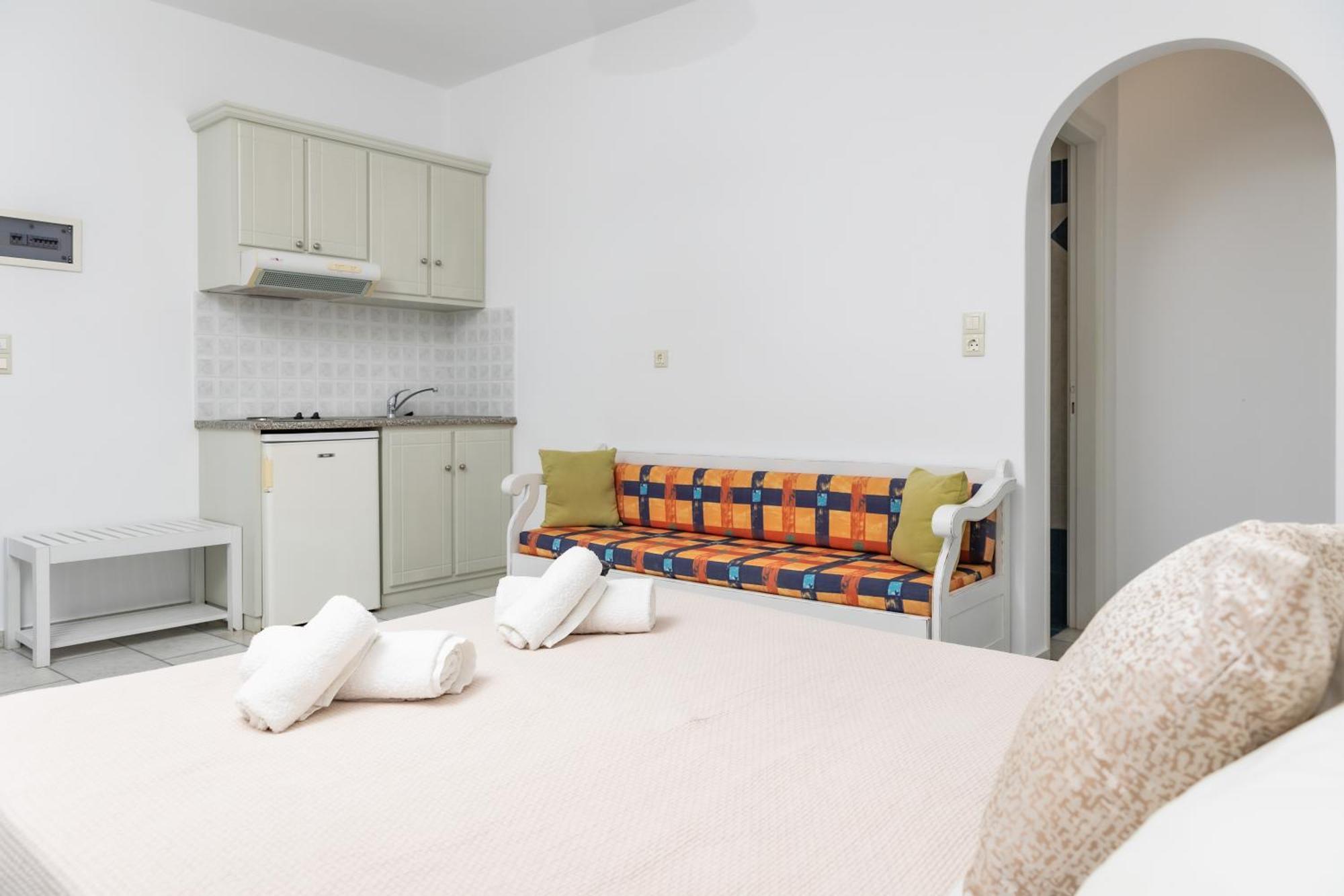Depis Studios & Apartments Naxos City Eksteriør billede