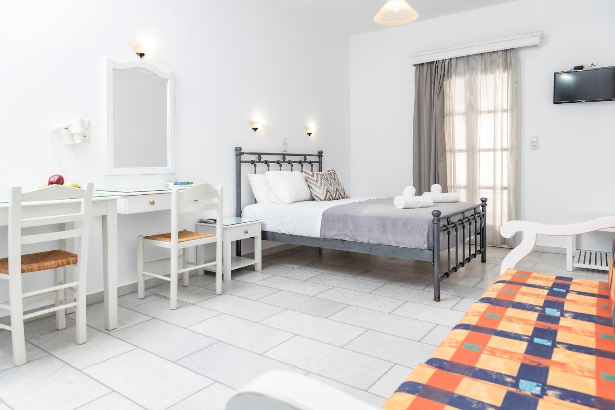 Depis Studios & Apartments Naxos City Eksteriør billede