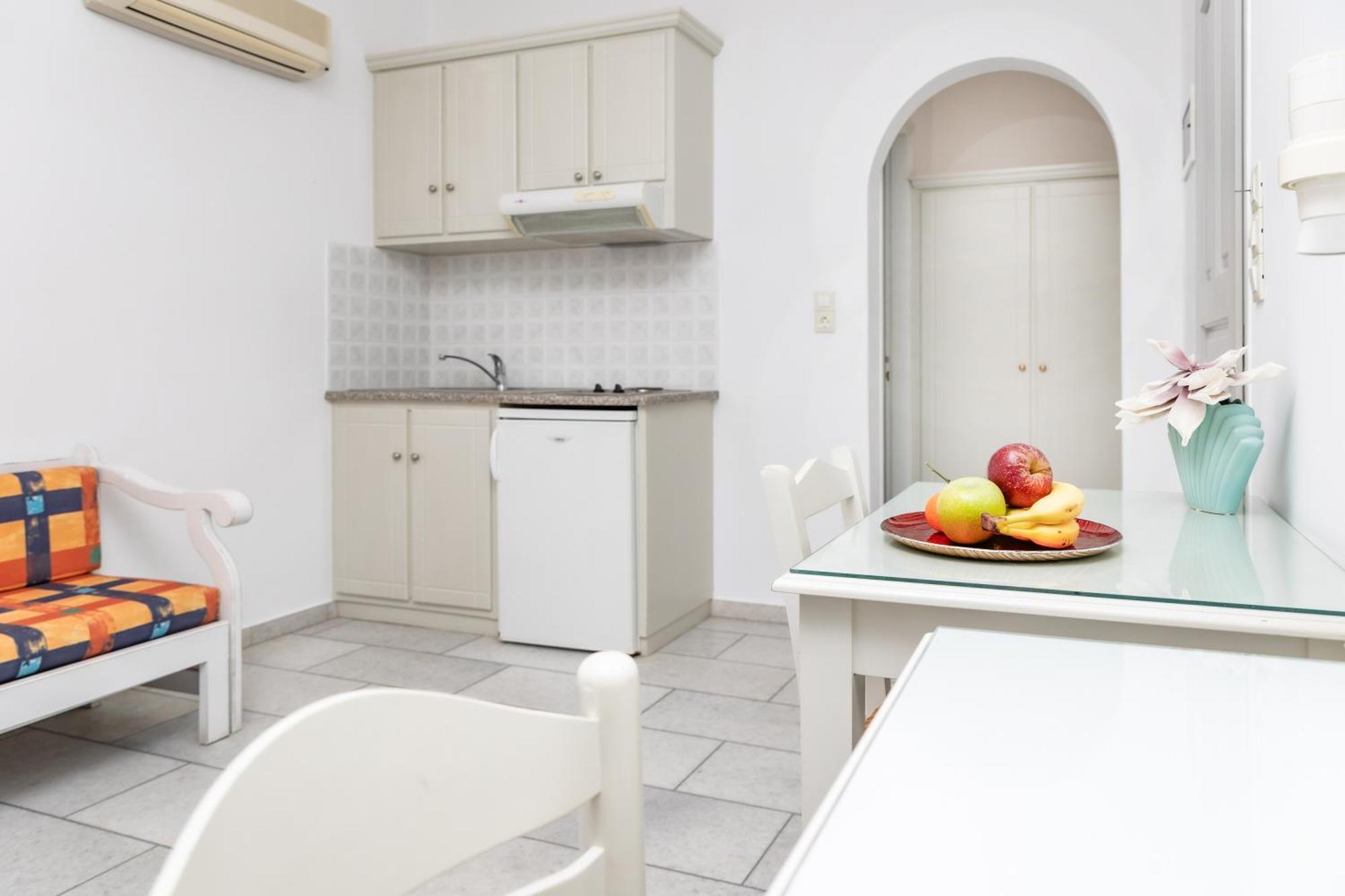Depis Studios & Apartments Naxos City Eksteriør billede
