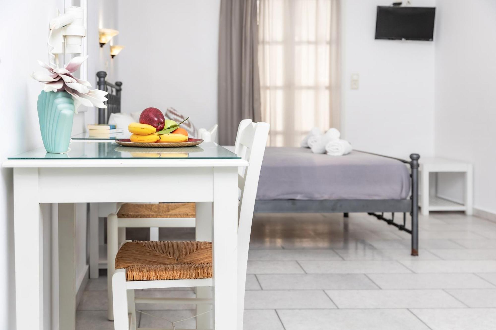 Depis Studios & Apartments Naxos City Eksteriør billede
